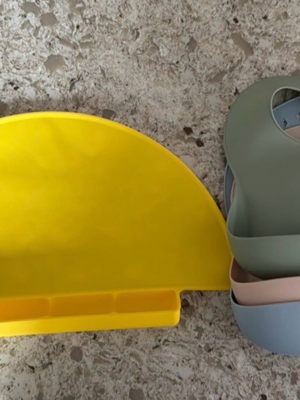 Source Unknown Silicone Bibs Set in Yellow, Sage, Blush, and Blue